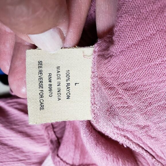 Love Notes Off-Shoulder Pink and White Rayon Blouse sz large - Picture 5 of 8